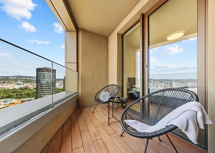 Apartamento Castle View In Sky Park By Zaha Hadid *