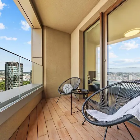 Appartement Castle View In Sky Park By Zaha Hadid *